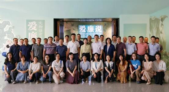 ddaa601f5fb7315c3155d01d76bec32